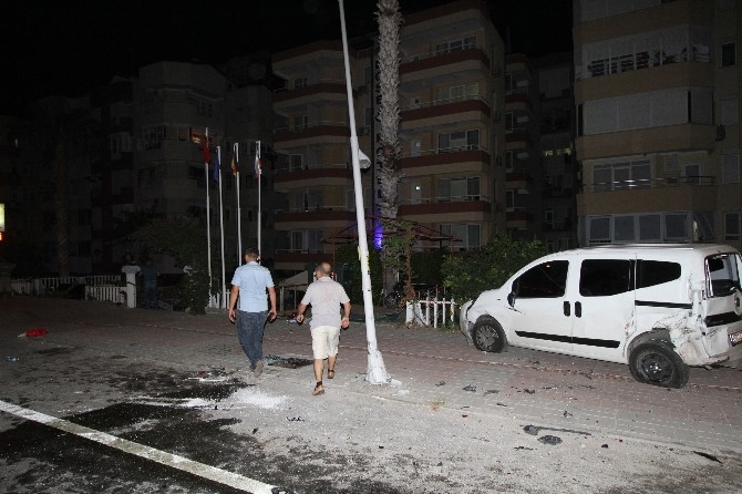 Kontrolden çıkan cip otomobile çarptı