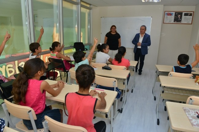 Konyaaltı belediyesi etüt merkezi Gürsu'da açıldı