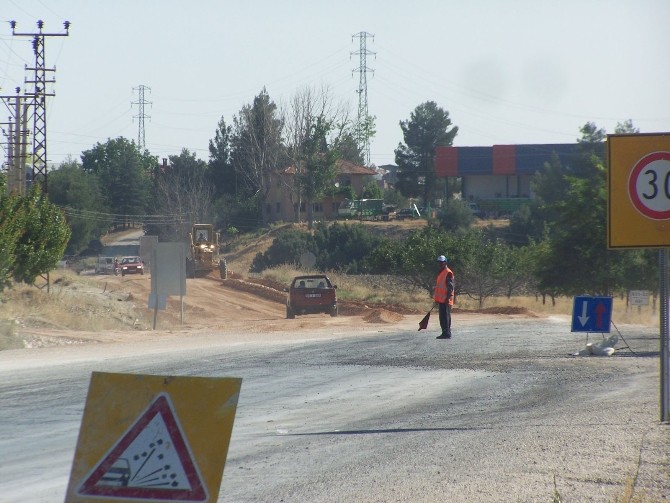 Korkuteli-Bucak yolunda çalışmalarda sona gelindi