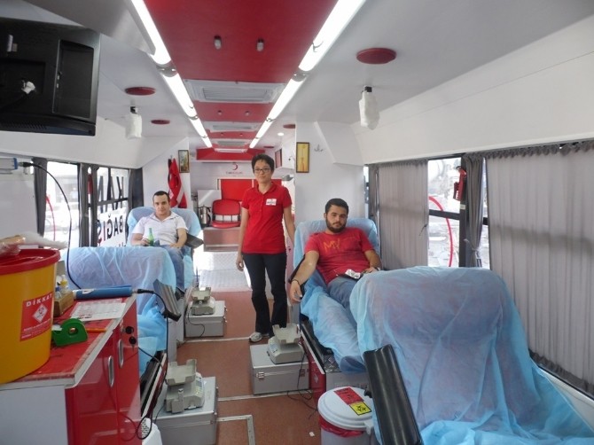 Korkuteli'de iki günde 64 ünite kan bağışı yapıldı