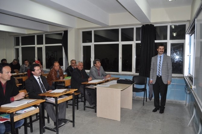 Korkuteli’de Milli Eğitim Personeline Osmanlıca Kursu