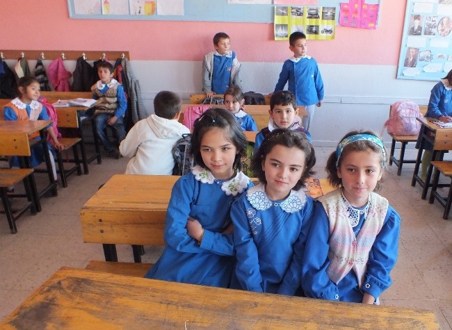 Köy okulu kolej gibi