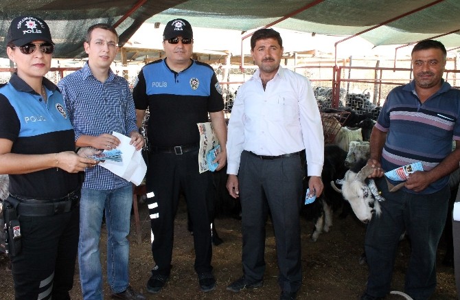 Kumluca'da kurbanlık alanları denetlendi 