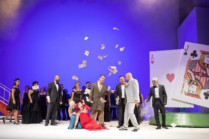 “La Travıata'' Antalya'ya veda ediyor 