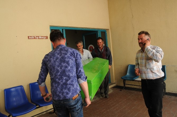 Maden işçilerinin cenazesi alındı