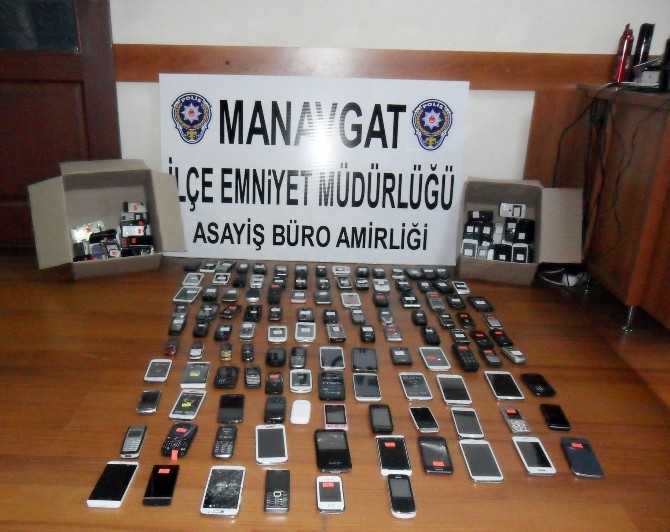 Manavgat'ta imei numarası klonlayan işyerlerine baskın 