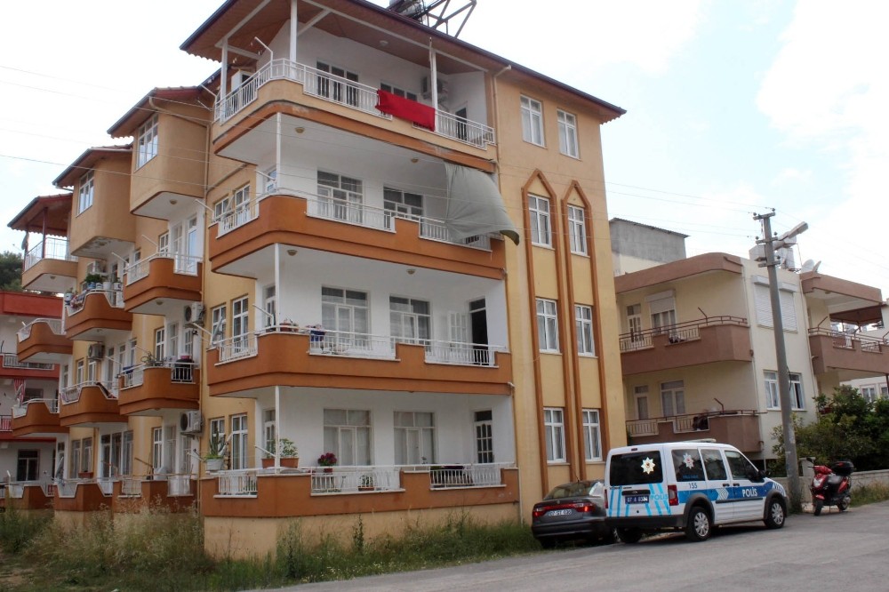 Manavgat’ta su sayacı hırsızlığı