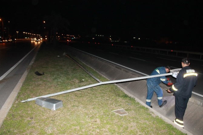 Manavgat’ta Trafik Kazası Ucuz Atlatıldı