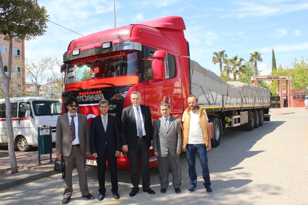 Manavgat’tan Cerablus’a yardım TIR'ı