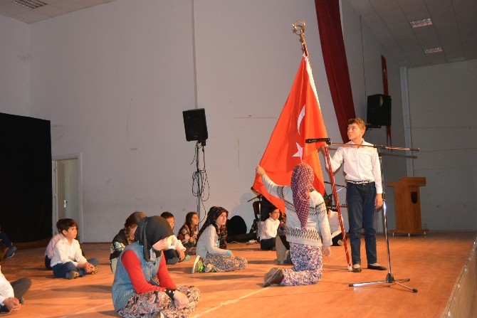 Mehmet Akif Ersoy Demre’de Anıldı