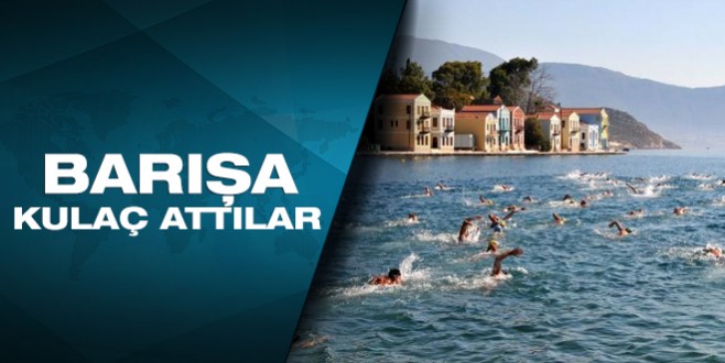 Meis'ten Kaş'a dostluk için yüzdüler