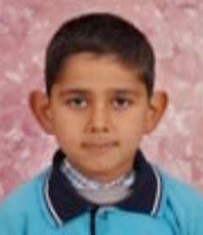 Minik öğrenci su dolu çukurda hayatını kaybetti