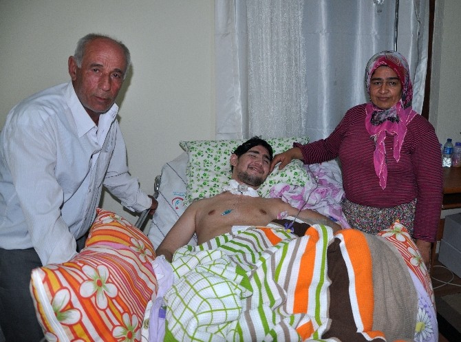 Motosiklet Kazası 21 Yaşındaki Genci Yatağa Mahkum Etti