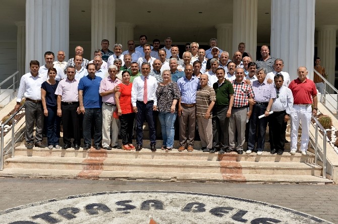 Muratpaşa'da muhtarlar eylemi