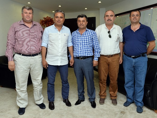 Muratpaşa'da taksi durakları yenilenecek