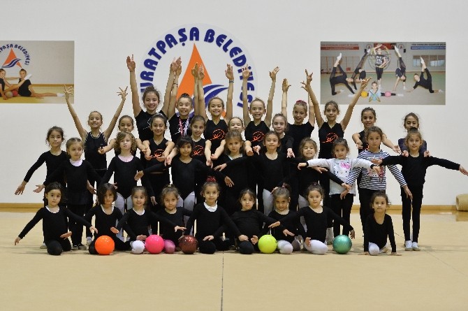Muratpaşalı jimnastikçiler iddialı