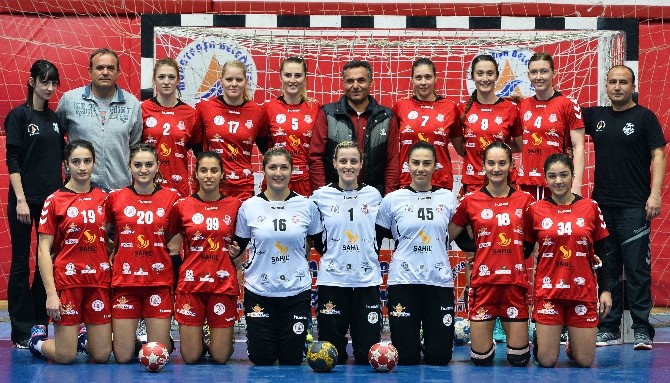 Muratpaşa’nın Melekleri İzmir deplasmanında