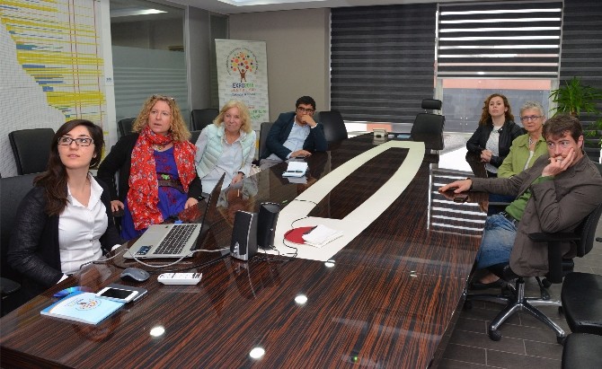 Ödüllü foto muhabirleri EXPO’da