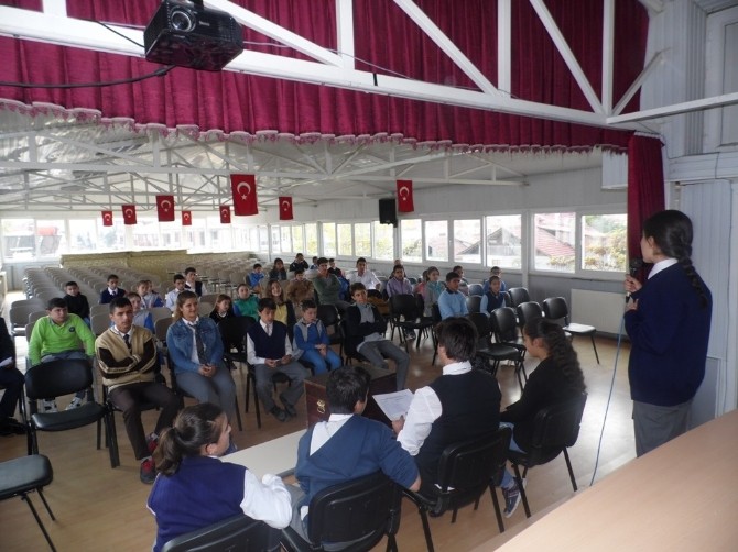 Öğrenciler Başkanlık için yarıştı