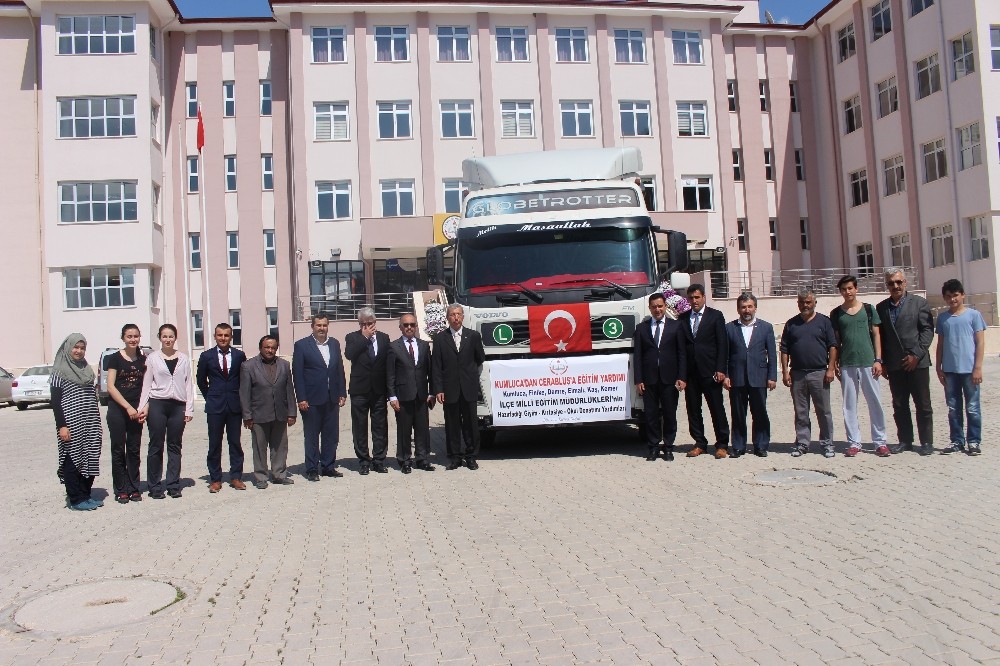 Öğrencilerden Cerablus’a yardım