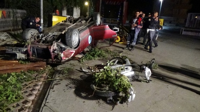Otomobil benzin istasyonuna daldı