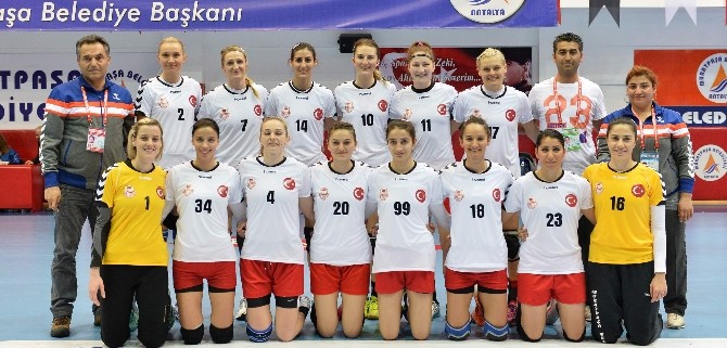 Paşa’nın melekleri ligde Bursa’yı konuk ediyor