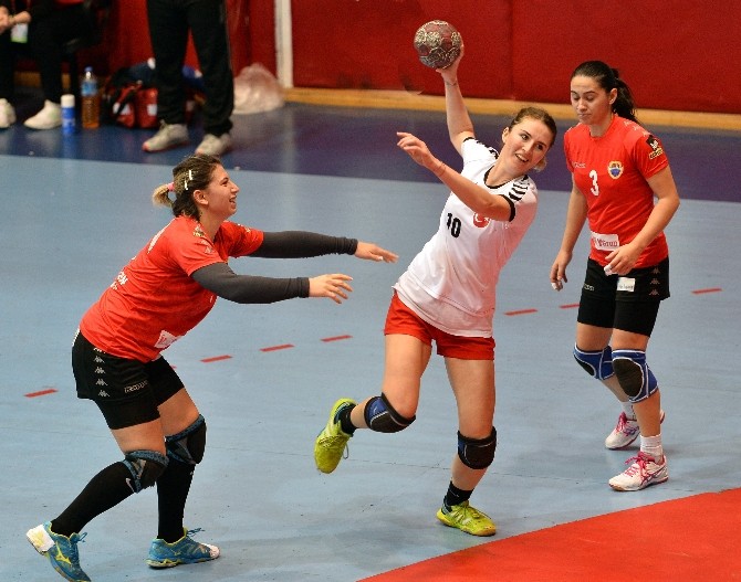 Paşa’nın Meleklerinde hedef lig şampiyonluğu