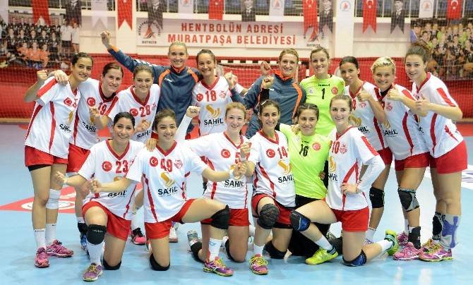 Paşa'nın Meleklerine İspanyol rakip