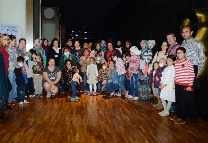 Pediatrik kemik iliği nakli hastaları sinemada buluştu