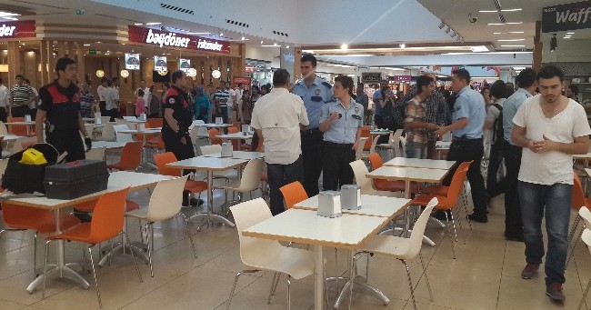 Polis, pizza tartışması yüzünden iş yeri sahibini kurşunladı