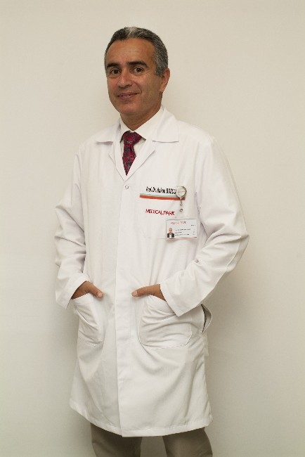 Prof. dr.Bozcuk Medical Park Antalya'da