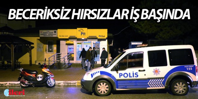 PTT şubesine giremeyince alarm kutusunu söküp kaçtılar