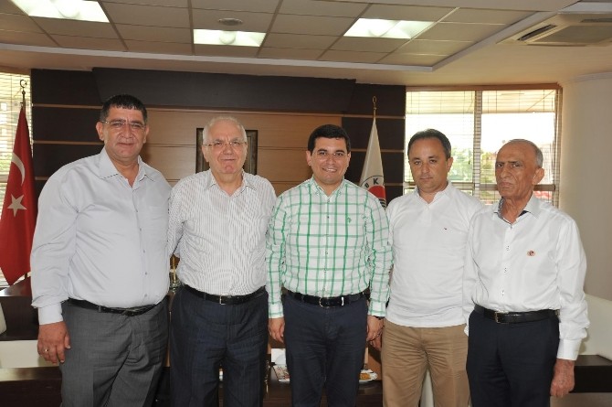 Romanya Belediyeler Birliği Başkanı Tütüncü'yü ziyaret etti