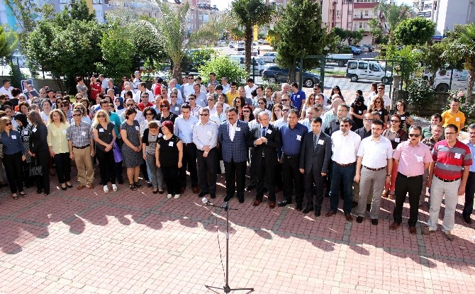 Sağlıkçılar doktor cinayetini kınadı