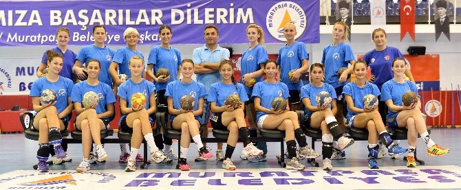 Şampiyon Muratpaşa Belediyespor Bükreş'te