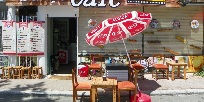 Sanat ve sanatçının adresi Bahçe Kafe