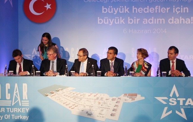 SOCAR TÜRKİYE EGE RAFİNERİSİ'NİN FİNANSI İÇİN İMZALAR ATILDI