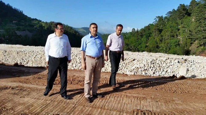 Sulama ve yangın söndürme amaçlı Karadere Göleti’nde çalışmalar sürüyor