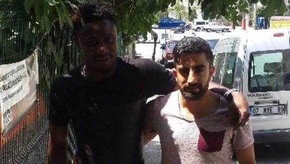 Sulley’in serçe parmağı kesildi