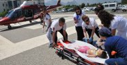 2,5 metreden düşen çocuk ağır yaralandı