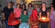 ABD'li öğrencilere kına geceli veda