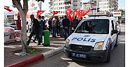 AK Parti standına saldıranlar tutuklandı!