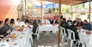 Akaydın Kaleiçi esnafını dinledi