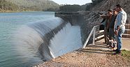 Alakır Barajı taştı