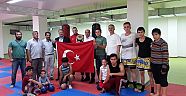 Altın Kemer’in sahibi oldu