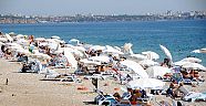 Antalya’da sıcak bayram   