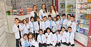 Antalya Kolejinin minik eczacıları
