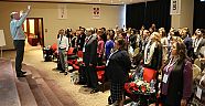 Antalya Üniversitesi'nde dil semineri