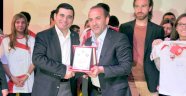 Antalya’da yaşayan Antalyasporlu olmalı