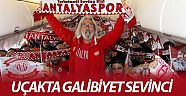 Antalyaspor uçağında galibiyet sevinci